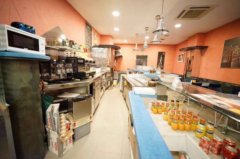 Foto 87783bf6-b33c-447f-a9aa-e4a14c05c9ff. Trapasso locale commerciale in Verdum Barcelona