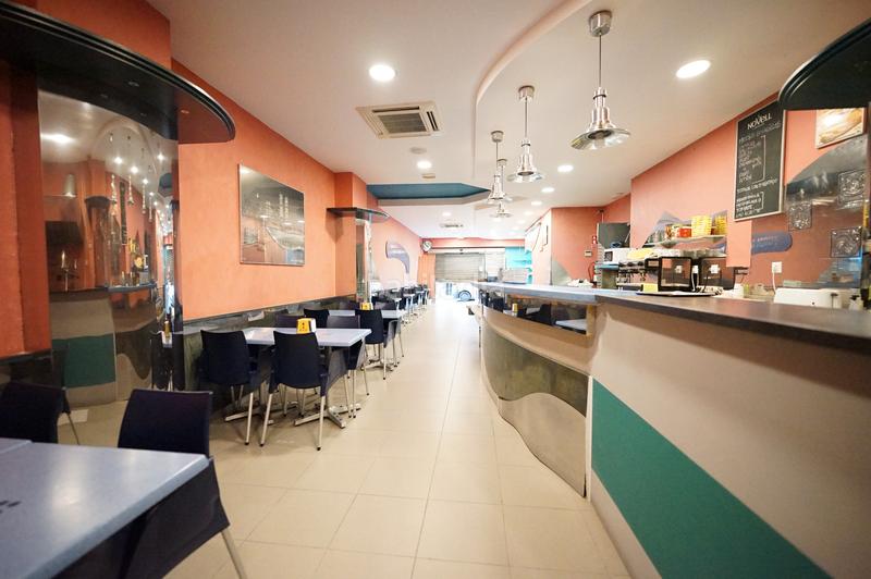 Foto a538bd5a-e494-4b1c-a1ba-74a59ba3c7b6. Trapasso locale commerciale in Verdum Barcelona