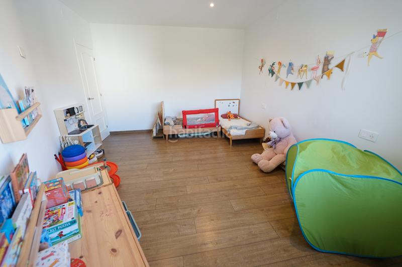 Foto 241cf375-ccc4-4532-82e9-453867ff89a6. Piso  en l' eixample en Baix Guinardó Barcelona