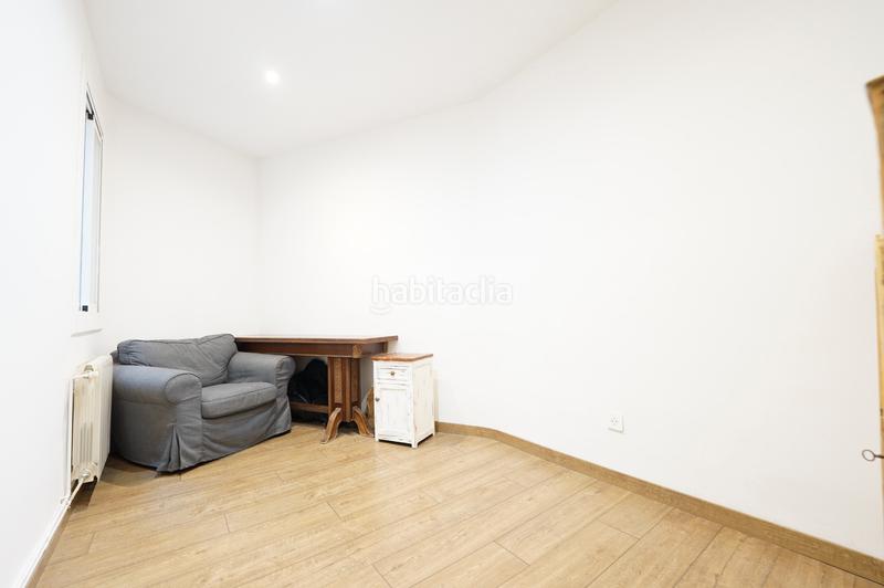 Foto 4500882f-fc42-4840-8be4-9c921d14501e. Piso  en l' eixample en Baix Guinardó Barcelona