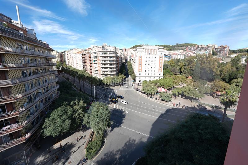 Foto 687f7ed8-b3ec-4a90-971f-5951b5b4e631. Piso  en l' eixample en Baix Guinardó Barcelona