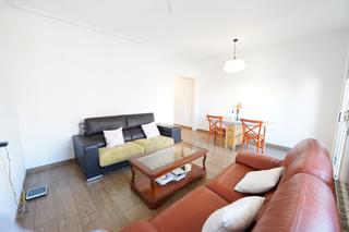 Pis a Plaça d'Alfons el Savi