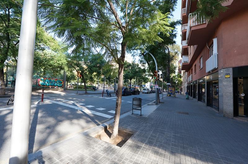 Foto 2b56e371-20d1-4377-bbb6-9de3a095fa33. Locale commerciale in carrer de las Navas de tolosa 368 in Barcelona