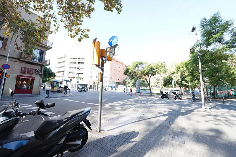 Foto 97031a64-ca16-48be-8166-4cb8d22f9917. Locale commerciale in carrer de las Navas de tolosa 368 in Barcelona