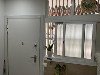 Local commercial à Carrer de Lima