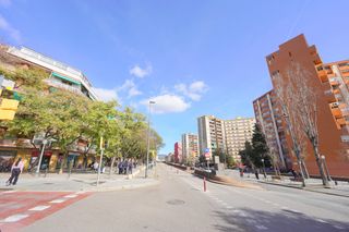 Flat in Prosperitat. Piso en nou barris 89m2 oportunidad