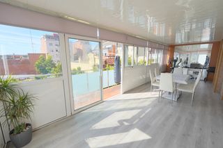 Ático  Carrer de claramunt. Ático en venta con terraza privativa oportunidad