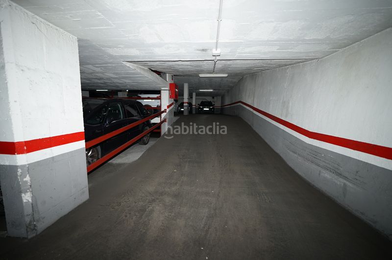 Foto f45e0867-fe50-45ea-a6a6-14ced4e02516. Aparcament cotxe a carrer de serrano 15 a Vilapicina - Torre Llobeta Barcelona
