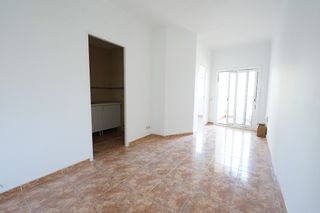 Etagenwohnung in La Sagrera. Piso en venta en la sagrera 3hb 1wc 1 balcon