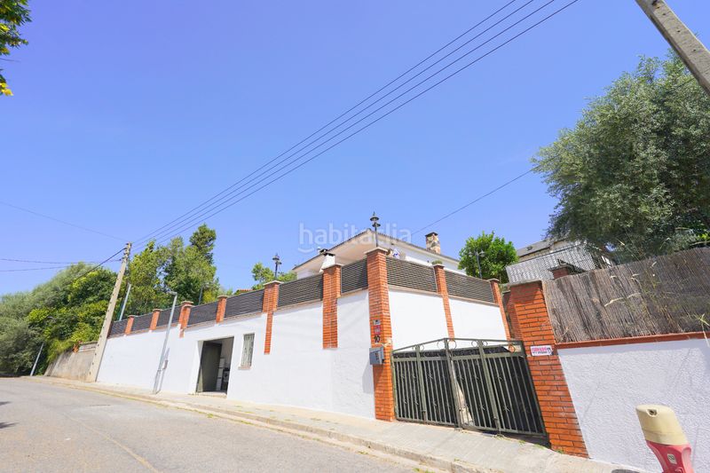 Foto a9fadf67-c599-499d-954b-e962e42199db. Casa amb xemeneia calefacció aparcament piscina a Bigues i Riells del Fai