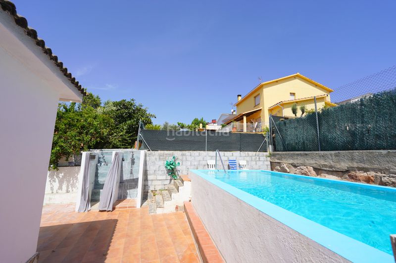 Foto d4fe8b78-cee2-45fe-ad7a-8f6606ed5a0f. Casa amb xemeneia calefacció aparcament piscina a Bigues i Riells del Fai