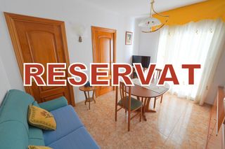 Pis  Carrer de claramunt. Piso en venta, ideal primera vivienda