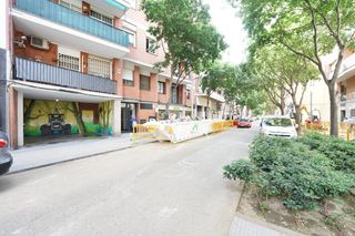 Lloguer Aparcament cotxe a Carrer gran de sant andreu 396. Plaza deparking en alquiler