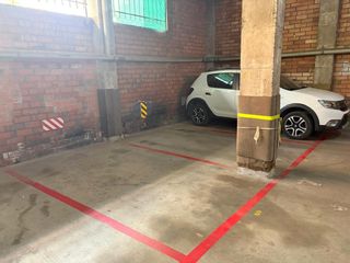 Posto auto in Carrer de sas 22. Plaza de parking en venta ideal inversión