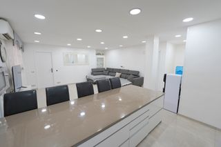 Appartamento  Carrer de claramunt. Piso en venta de obra joven (2002)
