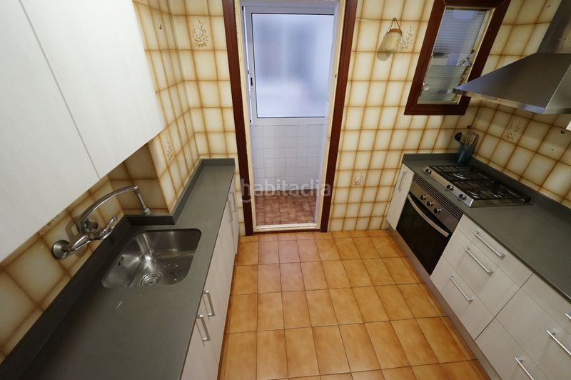 Foto 34fb67b0-6f43-47ad-ad03-330963667237. Piso en carrer de can ros 1 piso en venta en el congres en Barcelona