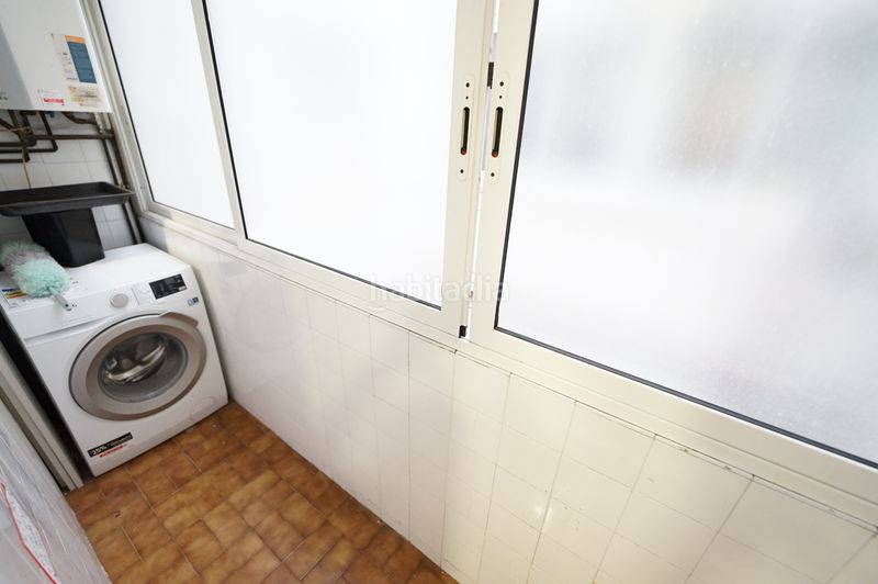 Foto 690d3ef9-aea9-4382-9e58-745a4a184593. Piso en carrer de can ros 1 piso en venta en el congres en Barcelona