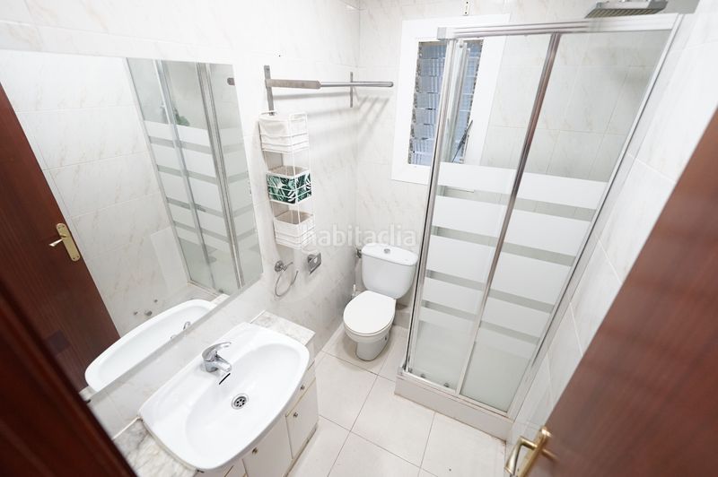 Foto a099f8e3-0fe7-4805-a50d-3a3654f95f51. Piso en carrer de can ros 1 piso en venta en el congres en Barcelona