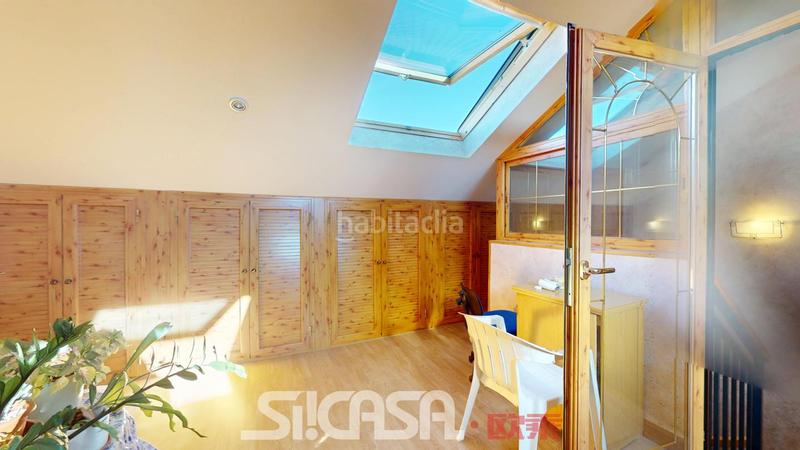 Foto d32cfcff-a600-424b-8d0a-9b1ce867e431. Casa adossada amb calefacció aparcament piscina a Parla