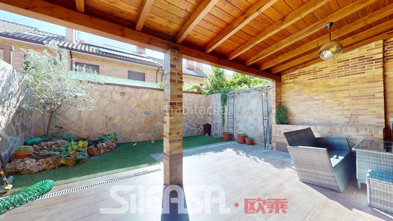Foto ee3ecb3b-20ed-4e59-9979-15ab158c8da5. Casa en Las Américas Parla