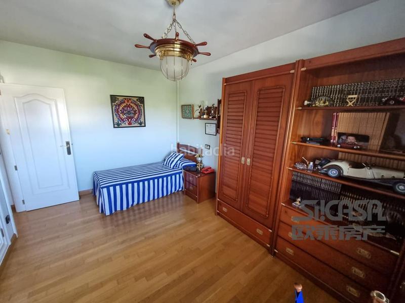 Foto ca1c20fa-ebe9-4fc8-8c76-ae35e8225550. Casa con riscaldamento parcheggio piscina in Los Robles Torrelodones
