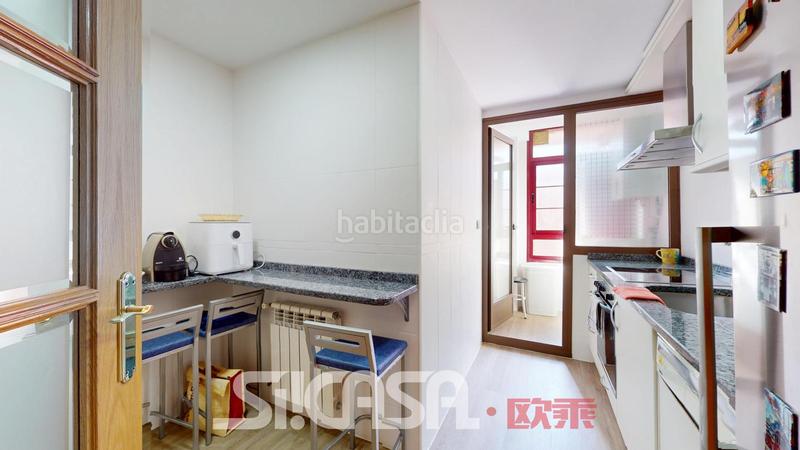 Foto af60a81c-3a6c-46ea-9a6d-760727ef7207. Àtic amb calefacció aparcament piscina a El Nido-Fuentes Parla