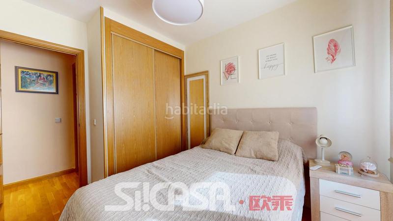 Foto f37986f2-c868-4c13-b1bc-cff6409ba73e. Àtic amb calefacció aparcament piscina a El Nido-Fuentes Parla