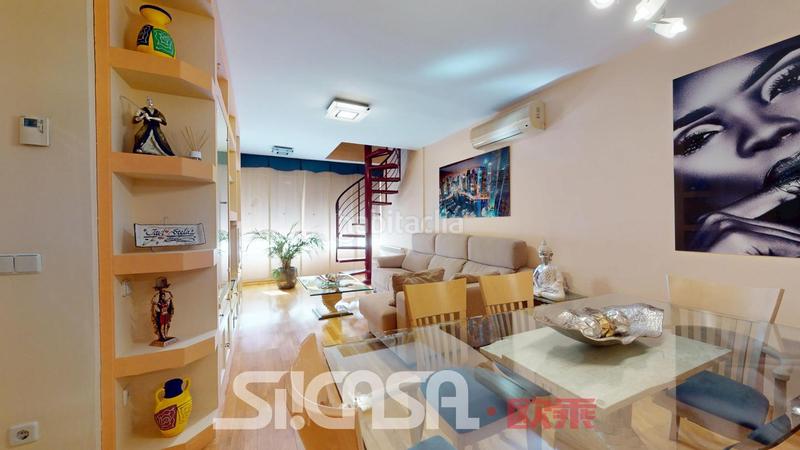 Foto 1f6ae20f-0d63-44db-a2f0-aac3d3dd5c6e. Attique avec chauffage parking piscine dans El Nido-Fuentes Parla
