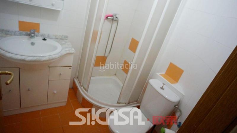 Foto 31eee236-4adc-4ee2-95a0-d6d7a6d7b419. Flat with parking pool in Palomeras Sureste Madrid