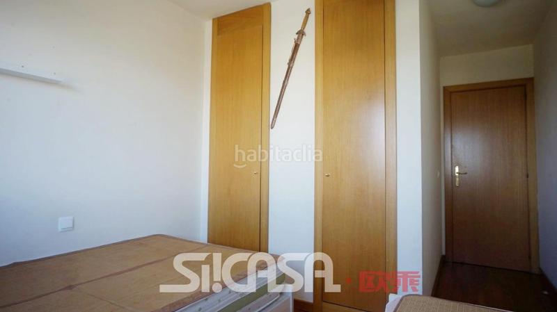 Foto 38970e10-c756-4217-b19b-dede21aeca54. Flat with parking pool in Palomeras Sureste Madrid