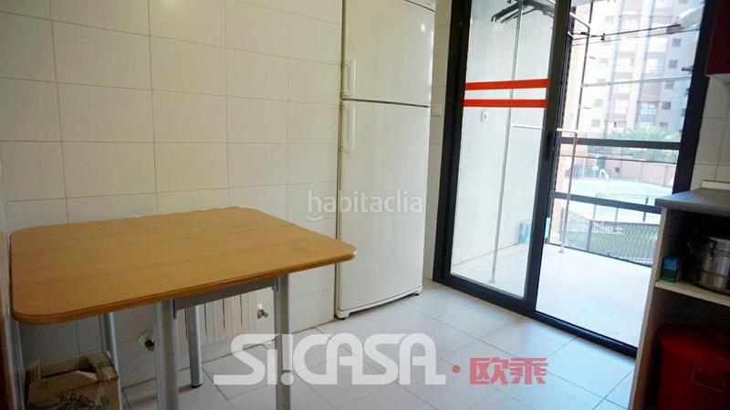 Foto aa51f808-698b-46c1-9949-ed841ca2dc5d. Flat with parking pool in Palomeras Sureste Madrid