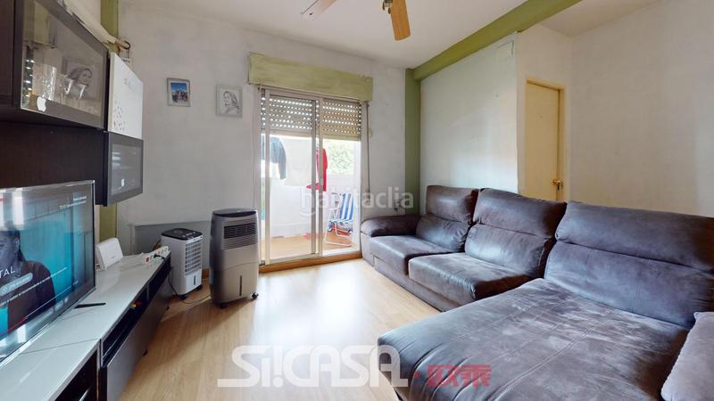 Foto 45ef8bb6-2ec3-4b33-8f00-de8525172094. Piso en Reyes Parla