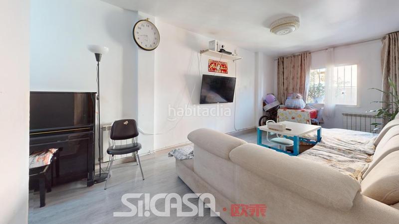 Foto 9f0c86ad-116f-4bbb-ad9a-b9a42c9b5b1d. Pis amb calefacció a Reyes Parla