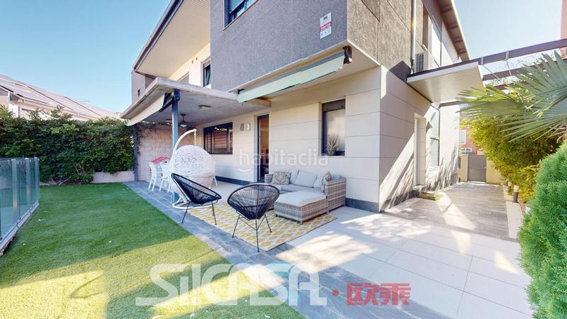 Foto b7d488bd-1bc9-4a30-a10e-6fe1e518b708. Casa aparellada amb calefacció aparcament piscina a Torrejón de la Calzada