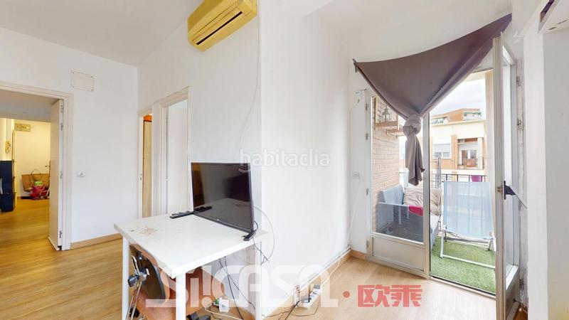 Foto bdc0f5ed-3d1c-474d-bb3f-ec92867211f5. Etagenwohnung mit heizung in Lucero Madrid