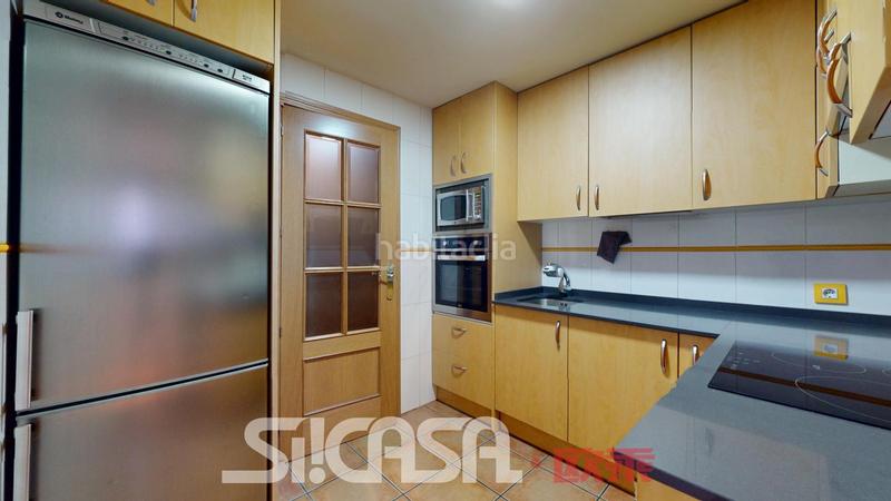 Foto fe1be65a-df38-4ca3-9036-6bc66017383b. Flat in Fuentebella-San Fermín-El Leguario Parla