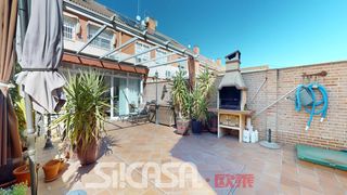 Casa pareada en Fuentebella-San Ferm�n-El Leguario