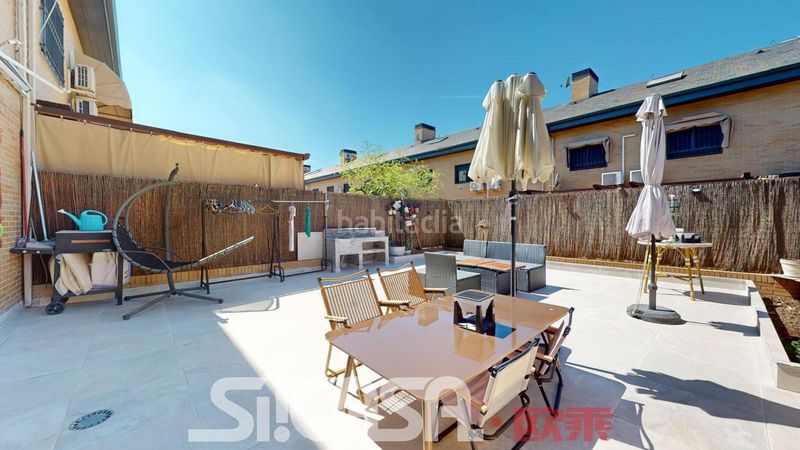 Foto 29a27367-3aad-48a6-b1fa-3a2e4724b01f. Casa adosada en Las Américas Parla