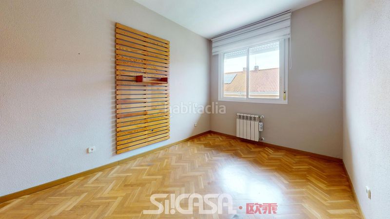 Foto c3fcf95b-b91b-422a-b261-7ab31088c626. Casa adossada amb calefacció aparcament a Las Américas Parla