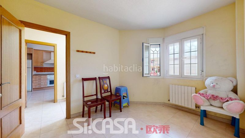 Foto 0c2dee94-18a8-4ca2-a33b-7b447fe3a390. House with heating parking in Torrejón de la Calzada