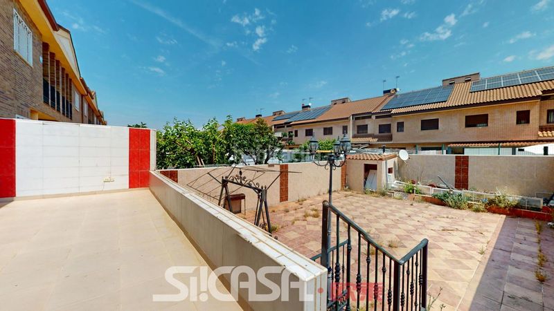 Foto 4a7d533b-0bc7-4f0d-aec9-aefeffaaa0bb. House with heating parking in Torrejón de la Calzada