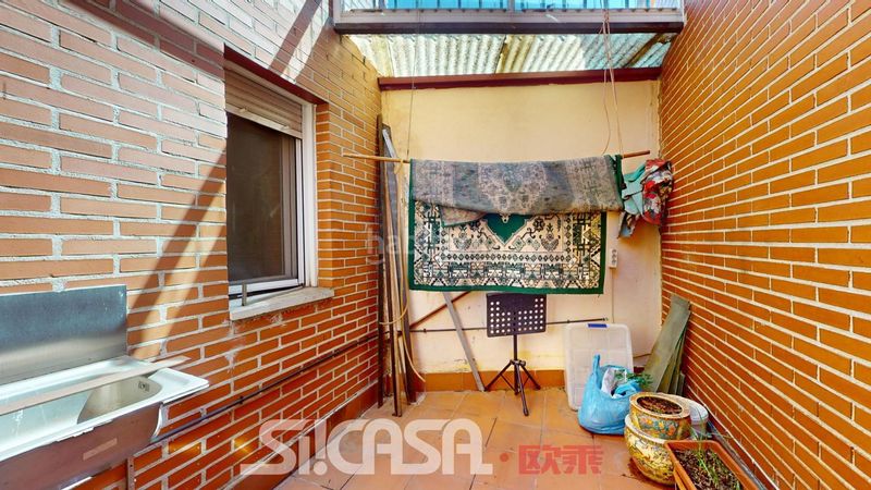 Foto 550863e2-f715-4677-9d41-e6c2f572f01d. Flat with heating in Puerta Bonita Madrid
