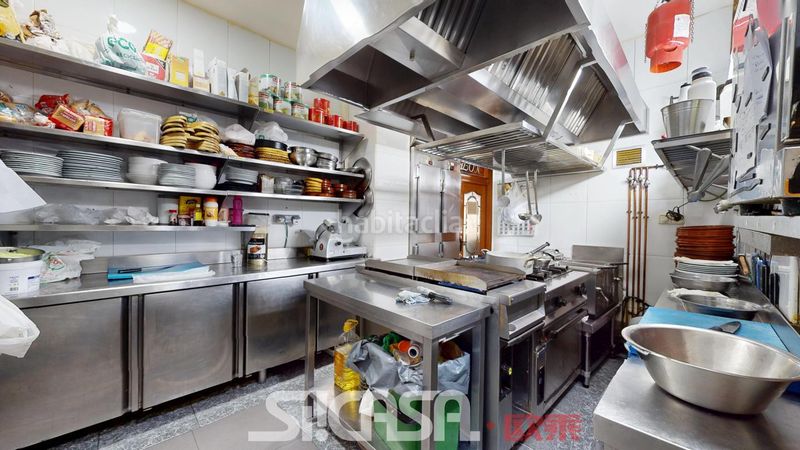 Foto bbfd9b31-545b-417c-8a0c-873c90f3cee9. Local comercial en Centro Fuenlabrada