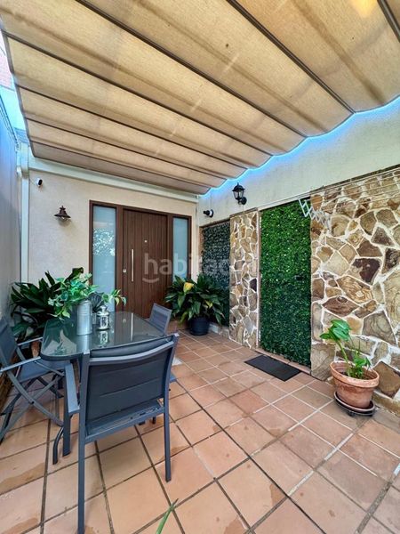 Foto 132c06e5-74b0-4922-8f20-9a2522a019c4. Casa pareada en Fuentebella-San Fermín-El Leguario Parla
