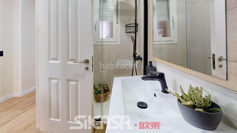 Foto 564bd973-887e-4499-abbe-68f0e0b36bd3. Casa pareada en Fuentebella-San Fermín-El Leguario Parla