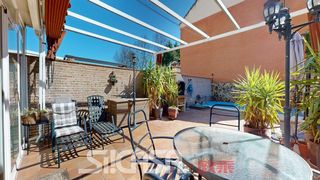 Maison jumelée à Fuentebella-San Fermín-El Leguario