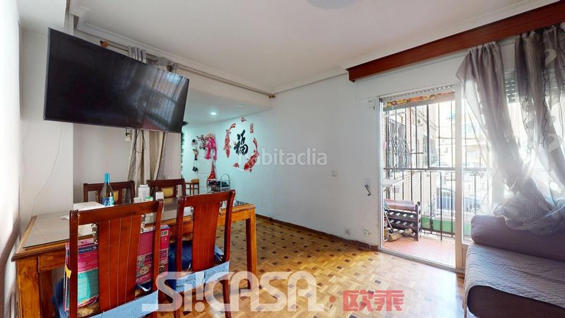 Foto 514a5db3-48d9-46d9-990d-7a5117c0b8f2. Piso en Vista Alegre Madrid