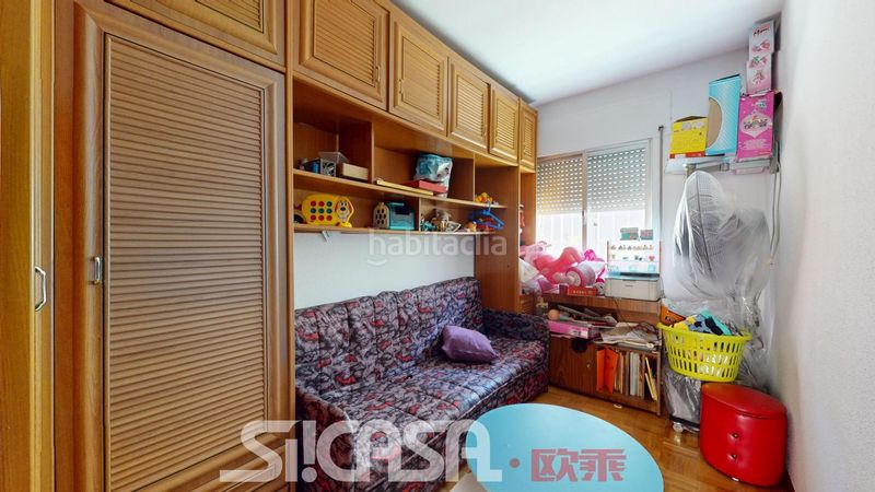 Foto f4ec9f1a-c903-4bae-9920-d7a5bd62f008. Piso en Vista Alegre Madrid