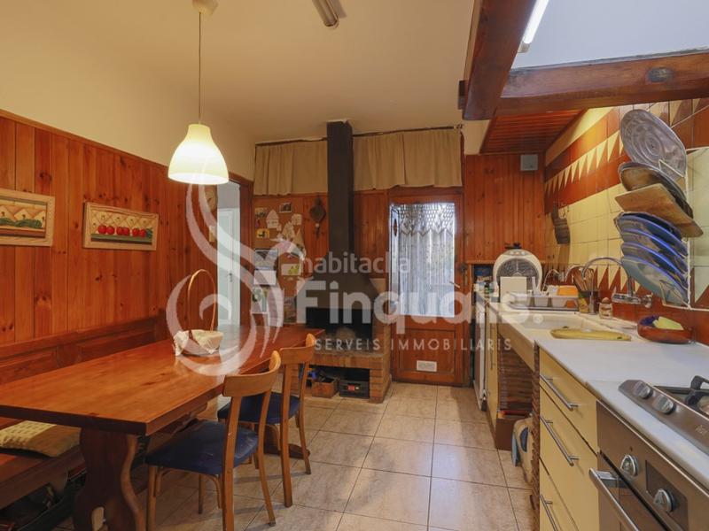 Foto f5290240-5bb3-49c6-b4ca-038204646a22. Casa en el centro!! piso comercio nave industrial en Lliçà d´Amunt