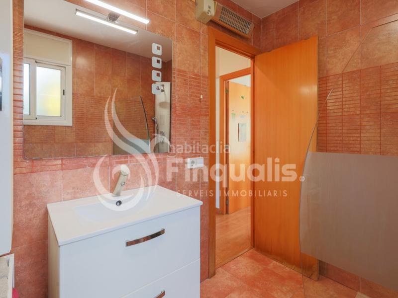 Foto bd5a3c99-1c82-46e0-a67a-4657cf073956. Casa  en planta en Bigues i Riells